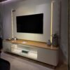 Painel + Rack Santorini Off White/Tauari Fosco – LINEA BRASIL